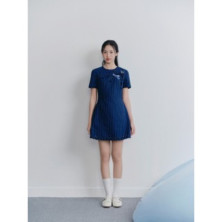 Đầm OLV sọc đính nơ thêu thanh lịch Navy Cotton Striped Embro Dress phù hợp mọi dịp