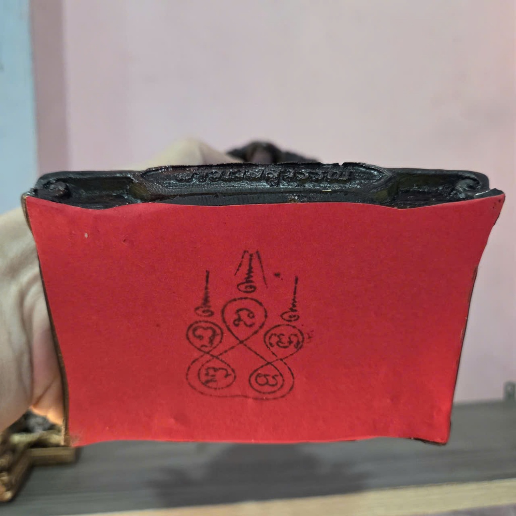 Tượng Trang Trí Để Bàn Wessuwan 30cm – Điểm Nhấn Mạnh Mẽ Cho Không Gian Làm Việc