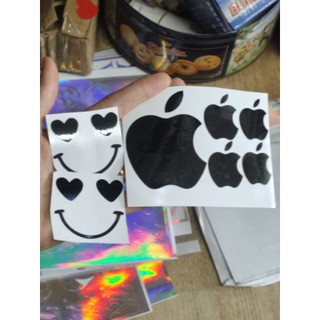 1 bộ trang trí mặt cười và táo dán xe trang trí