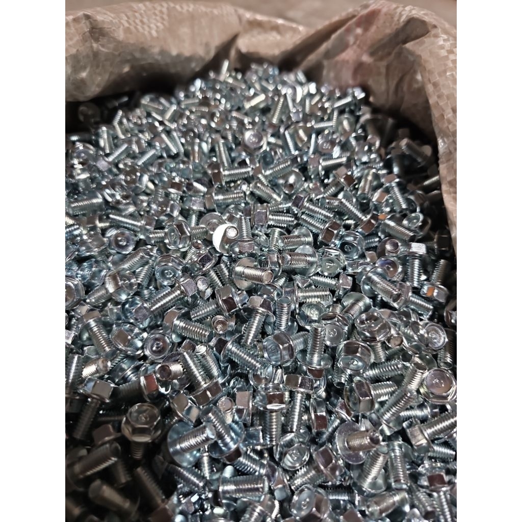 bu lông m6*12 ren 1.25 phụ tùng phụ kiện cho xe máy chất lượng cao
