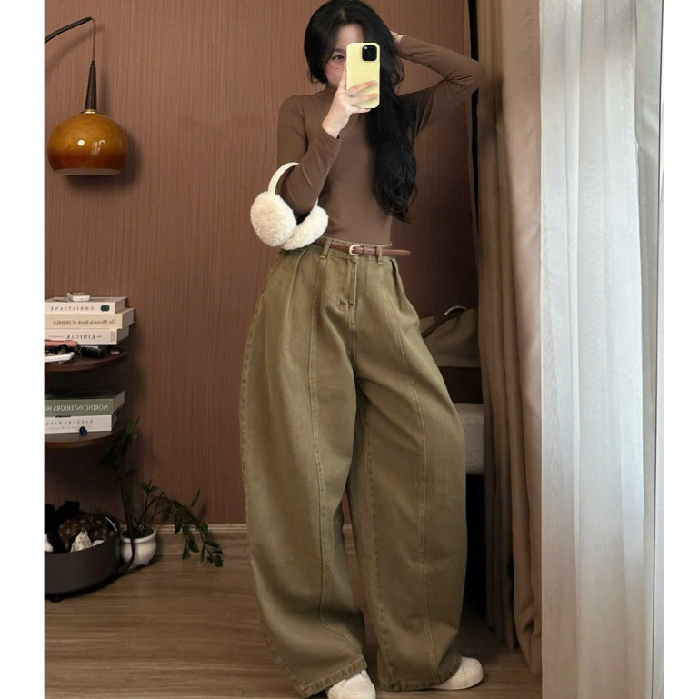 Quần Jeans Nâu Ống Cong Dáng Rộng Phối Line Quần Jean Curved Leg Brown Line Tôn Dáng Siêu Đẹp Cho Nữ