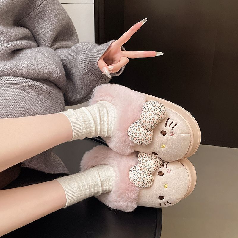 Kitty Nơ Sục Mùa Đông Ấm Chân Đế 4CM