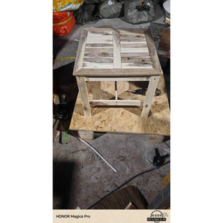 Bàn gỗ tràm tự nhiên. 47x47x47cm. bàn làm chắc chắn