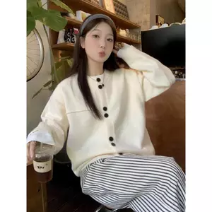 Áo khoác len cardigan lông thỏ mịn cổ tròn basic phối cúc đen form rộng ulzzang hàn quốc CD821
