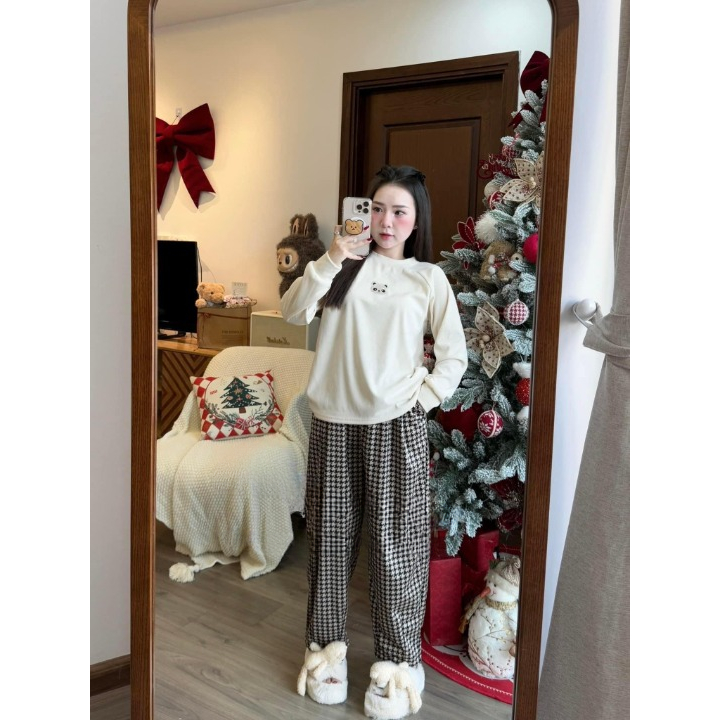 Set đồ nữ,đồ bộ nữ DONNA HCOM3561 thu đông áo form rộng in hình gấu trúc mix quần kẻ caro dáng suông