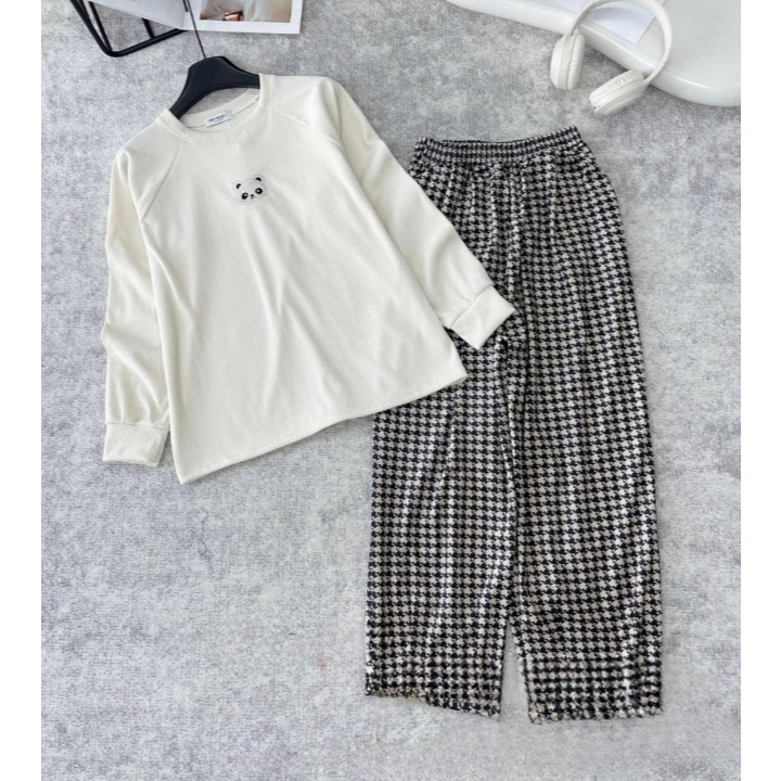 Set đồ nữ,đồ bộ nữ DONNA HCOM3561 thu đông áo form rộng in hình gấu trúc mix quần kẻ caro dáng suông