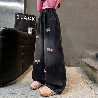 Quần Jean Ống Rộng Thêu Nơ Cho Bé Gái – Form Rộng 18–48kg