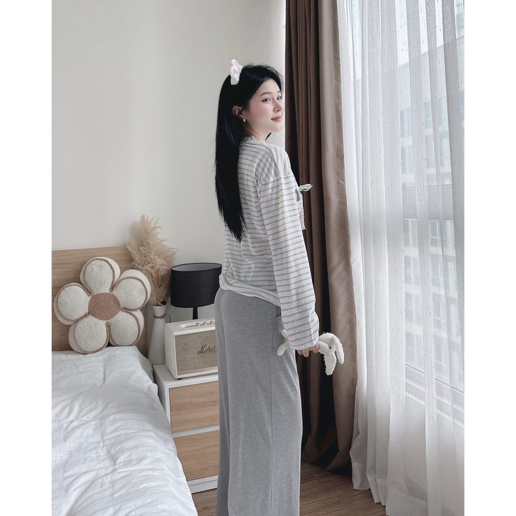 Set đồ nữ, đồ bộ nữ DONNA HCOM26659 thu đông áo thun kẻ ngang mix quần suông viền ren siêu xinh