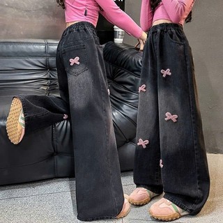 Quần Jean Ống Rộng Thêu Nơ Cho Bé Gái – Form Rộng 18–48kg