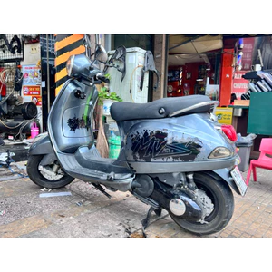 Tem Vespa LX siêu đẹp