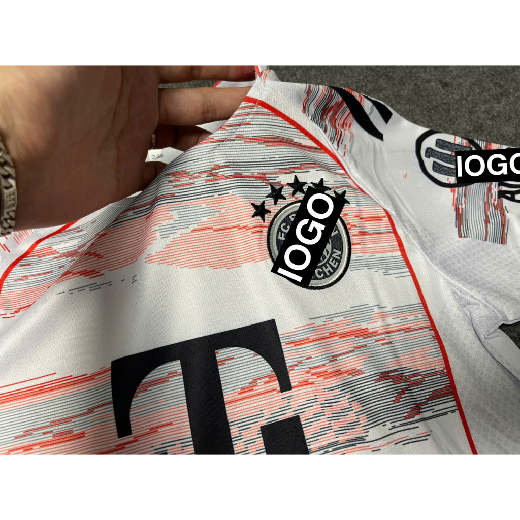 ÁO BÓNG ĐÁ , ÁO BÓNG ĐÁ TRẺ EM CLB Bayern munich 25/26 - IN SẴN TÊN CẦU THỦ - VẢI MÈ THÁI CAO CẤP 2