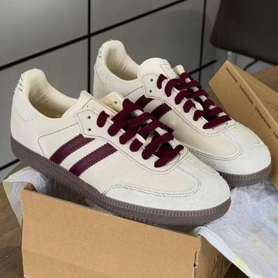 Giày Sneaker Cổ Thấp Trắng Vệt Đỏ, Giày Thể Thao Sa Ba Màu Đỏ Dành Cho Nữ Dễ Phối Đồ.