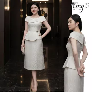 Đầm Dự Tiệc Thiết Kế EMY Thời Trang Cao Cấp EM2228 Chất Tafta Gấm Hoa Hồng Màu Kem Da Sang Chảnh
