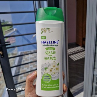 Sữa tắm Hazeline gạo hoa Bưởi chai 350g