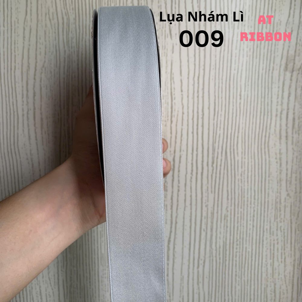 Ruy Băng Lụa Nhám Lì YAMA cao cấp dài 9,14 mét mềm mướt, mỏng nhẹ làm đồ Handmade (Tone Trắng Đen)