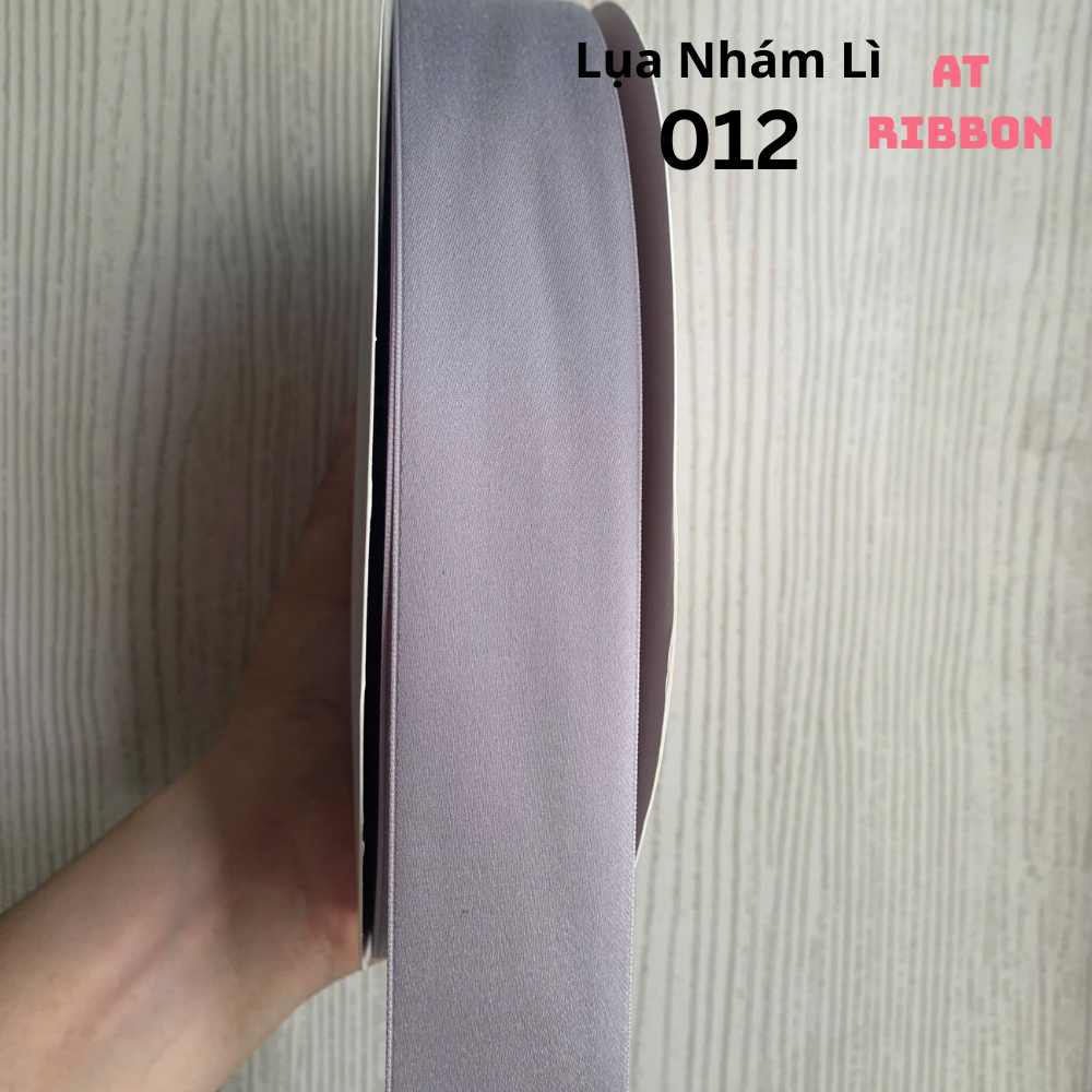 Ruy Băng Lụa Nhám Lì YAMA cao cấp dài 9,14 mét mềm mướt, mỏng nhẹ làm đồ Handmade (Tone Trắng Đen)