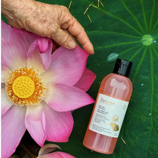 Nước Cân Bằng Cocoon Sen Hậu Giang Làm Dịu Da Nhạy Cảm Lotus Soothing Toner (310ml)