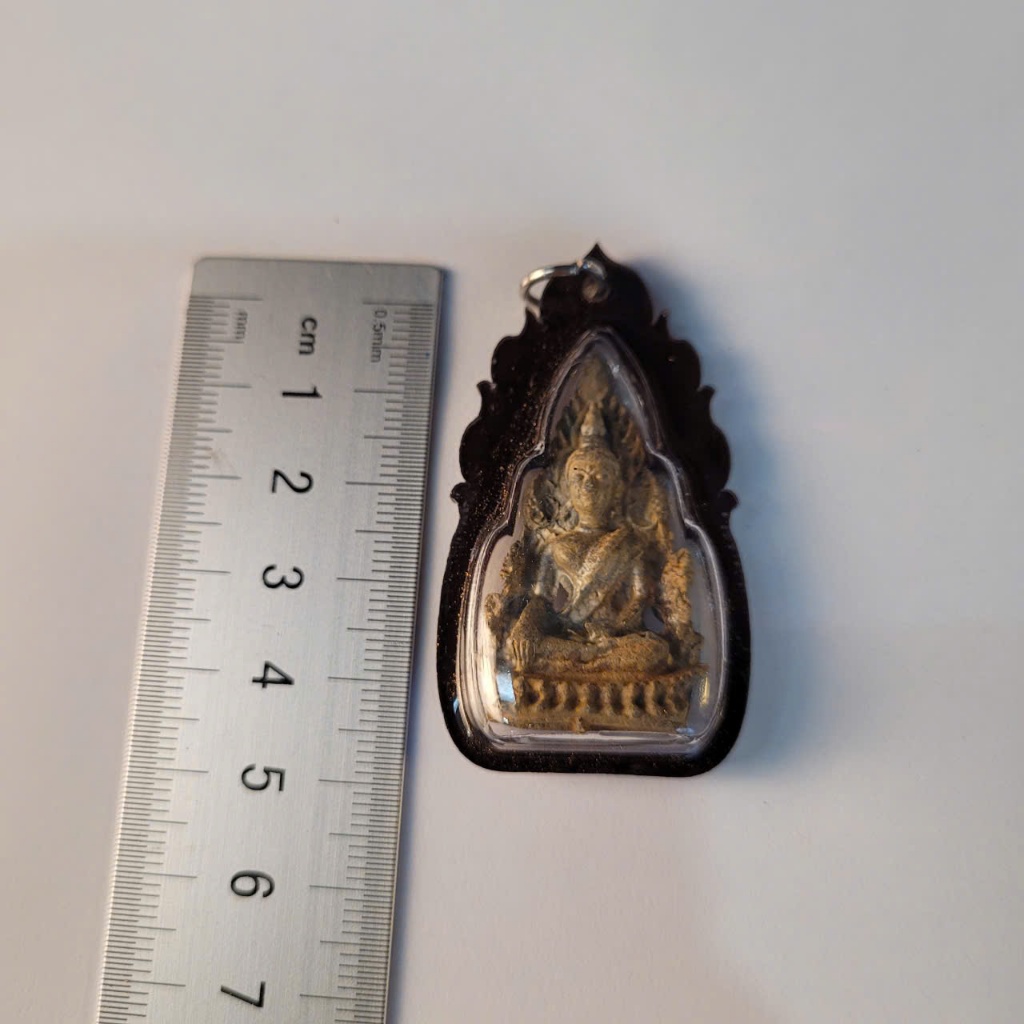 Mặt Dây Chuyền Thích Ca 5cm Khung Nhựa Trong Suốt – Nhẹ, Bền, Dễ Sử Dụng