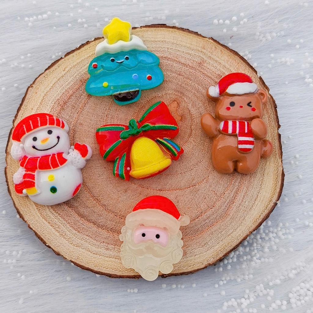 Charm nổi nhựa Noel – Set 10/20 chiếc trang trí handmade DIY, dán ốp điện thoại – Mua 10 tặng thêm 1, mua 20 tặng thêm 2