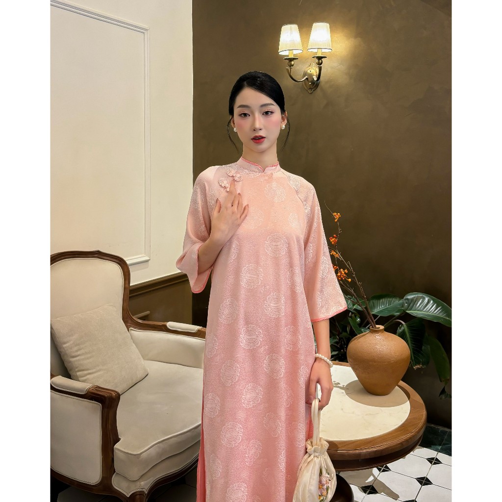 Áo Dài Cách Tân Nhã Uyên Miều Est.2013 Chất Vải Gấm Sang Trọng Thích Hợp Đi Chợ Tết