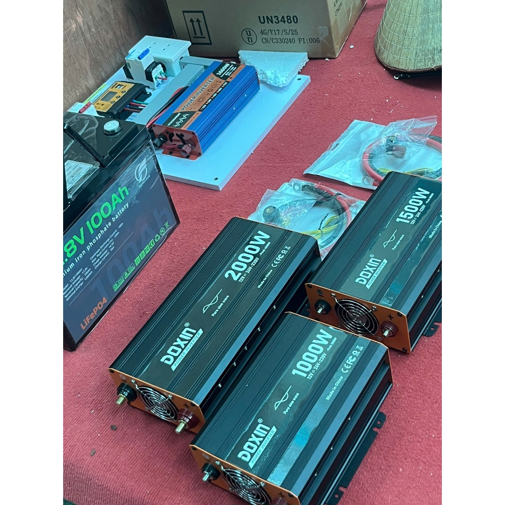 Bộ biến tần DOXIN 12V, 24v sang 220V công suất 1000W ,1500w, 2000w tích hợp cổng sạc USB dùng bình ắc quy và năng lượng.