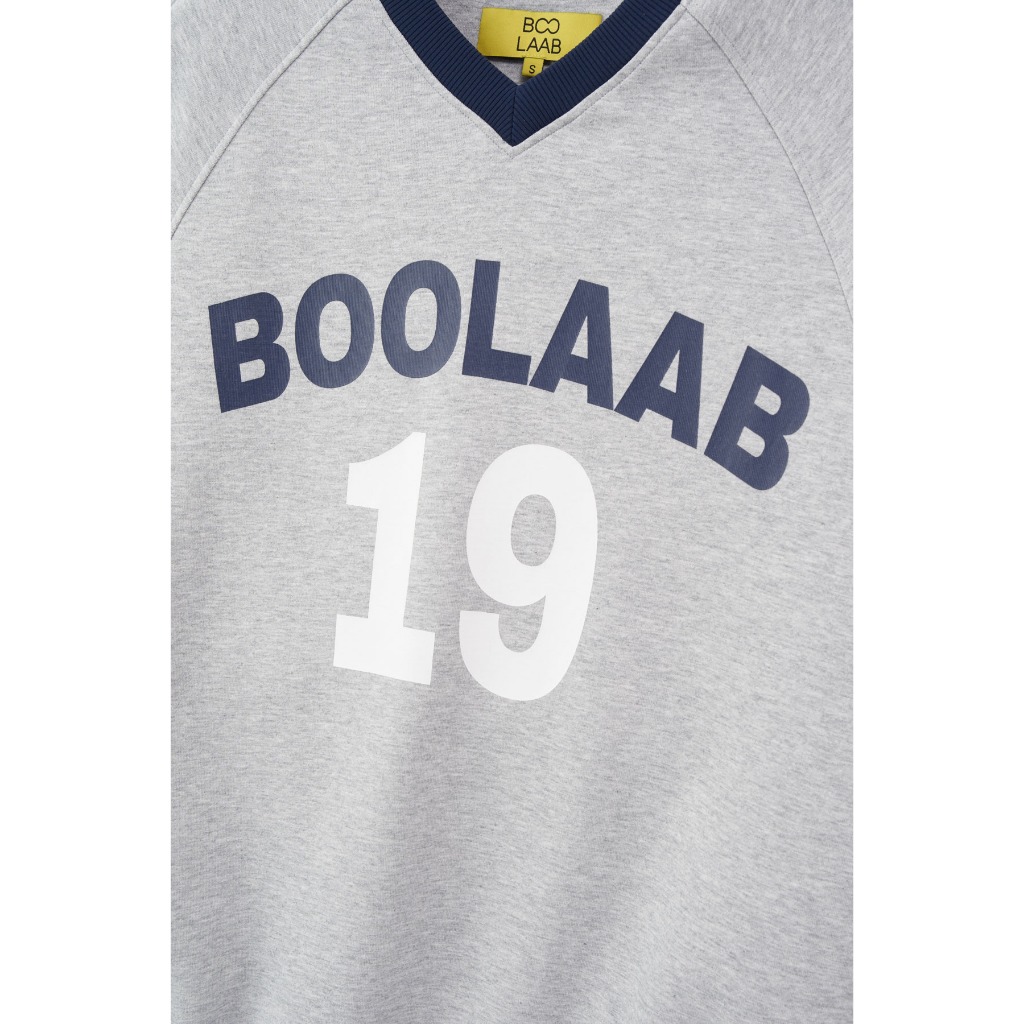Áo Nỉ BOO Không Mũ Cổ Jersy BooLaab Họa Tiết Sáng Tạo, Chất Liệu Cao Cấp