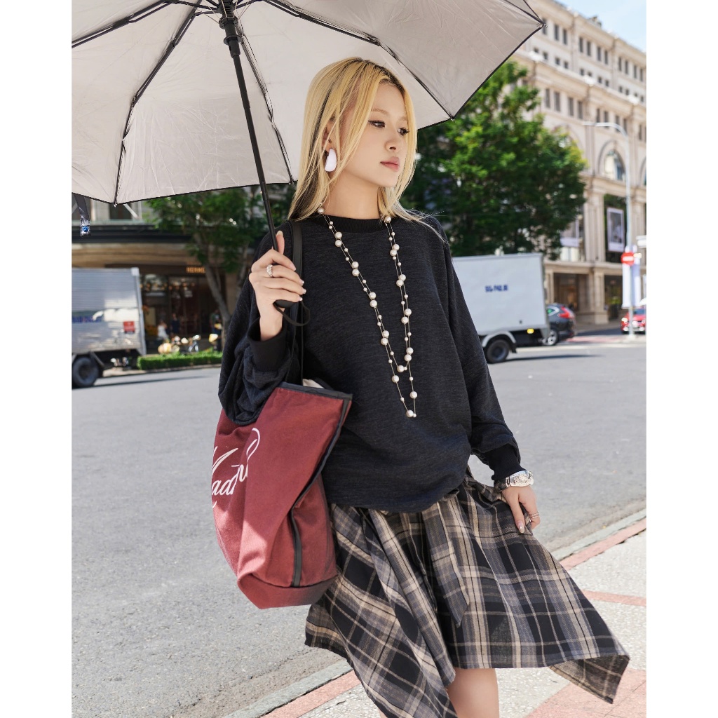 MADMIND Áo Nỉ Sweater Nam Nữ Tay Dài D13 - Màu Đen Muối Tiêu, Xám Muối Tiêu, Xám Trắng | BigBuy360 - bigbuy360.vn