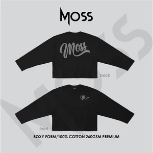 ÁO LONG SLEEVE IN SIGNATURE LOGO KIM TUYẾN (Áo Thun Tay Dài) / FORM BOXY - TRẮNG/ ĐEN - MOSS.STU - 260GSM