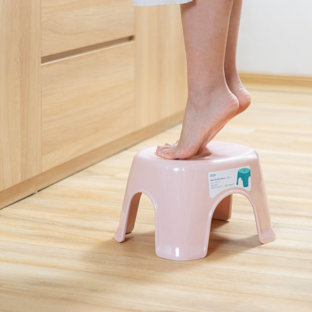 Ghế nhựa thấp Nhà Tắm Notoro INOCHI Dành cho Mẹ Và Bé Nhựa Cao Cấp Chắc Chắn, Phù Hợp Cho Bé