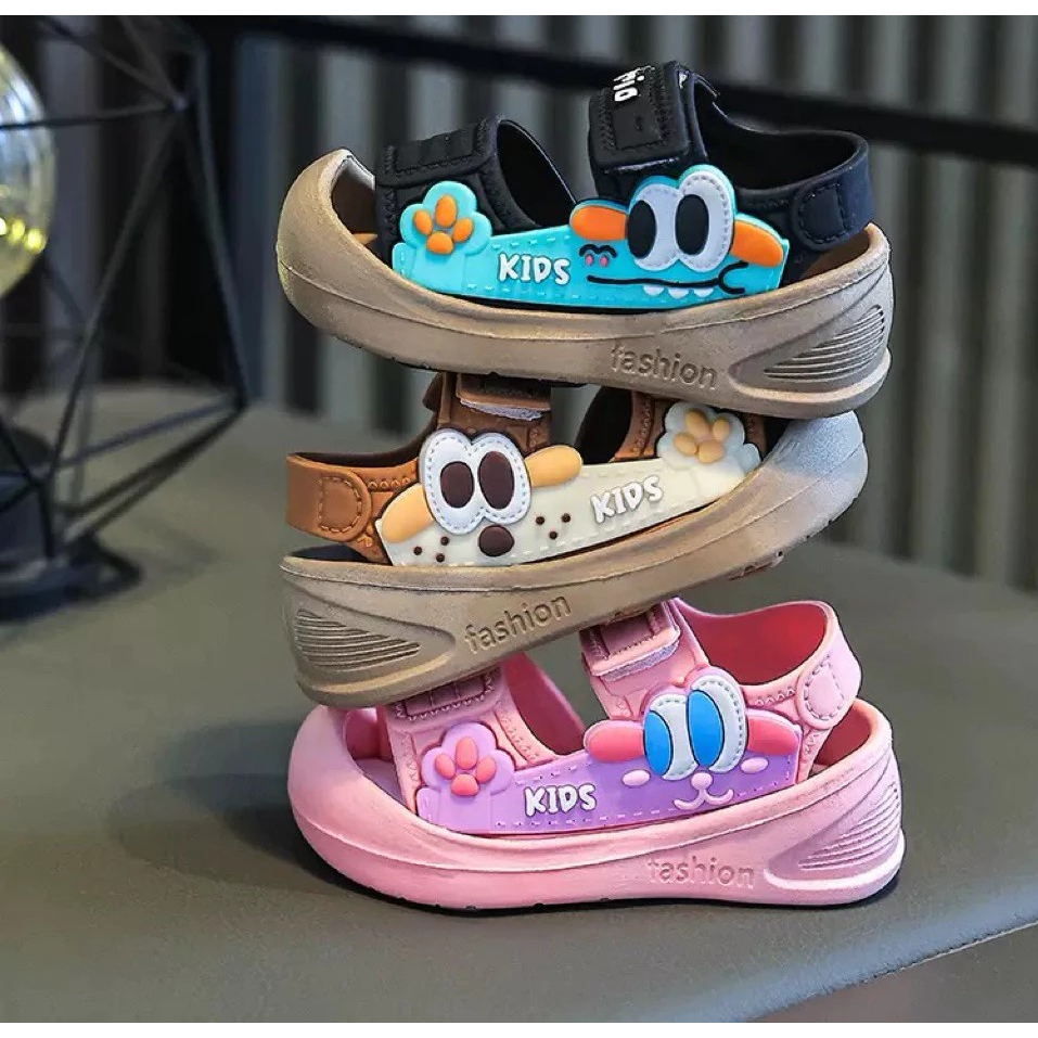 Giày sandal quai dán bảo vệ mũi chân cho bé trai bé gái siêu đẹp chất cao su mềm