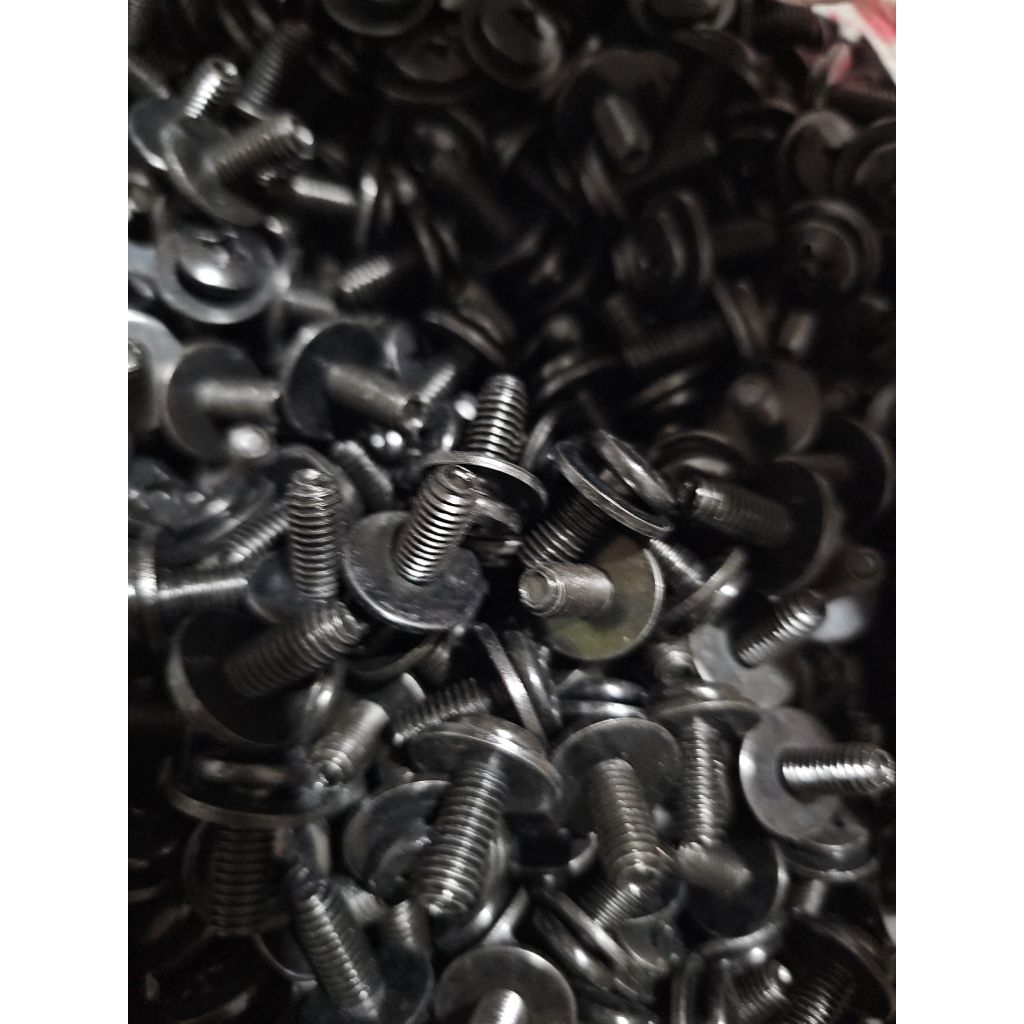 vít 6x16 long đen bắt dàn áo YA sirius jupiter phụ tùng phụ kiện cho xe máy