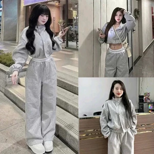 Bộ nỉ 2 Da Hottrend Cá tính dành cho nữ- Áo khuy bấm Mix Quần ống xuông Cạp bo dệt cực Sang chảnh