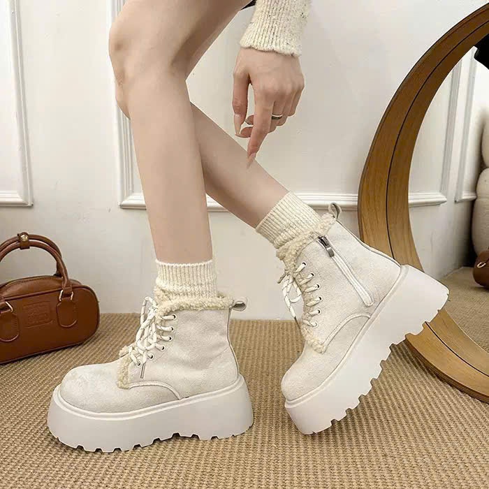 Bốt Lót Lông Cừu Cổ Thấp Đế Bánh Mì Có Dây Buộc và Khóa Kéo Phù Hợp Mùa Đông Phong Cách Hàn Quốc B26 - ntshoes