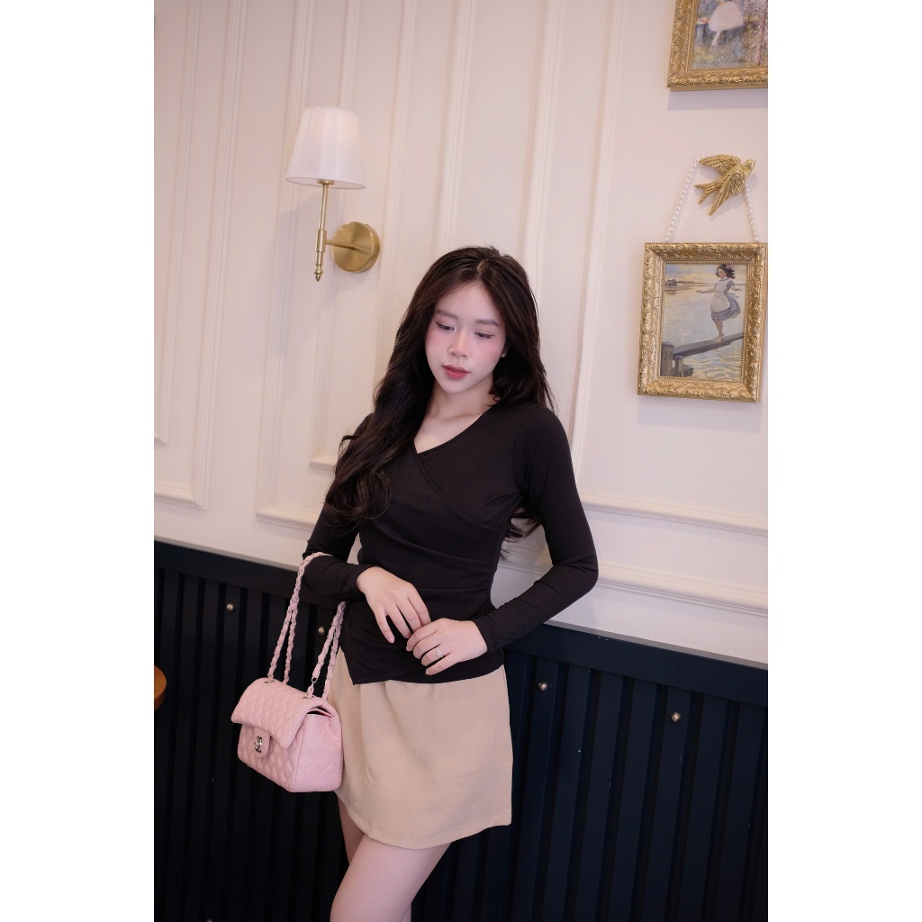 Áo thun kiểu xếp ly có hàng nút eo, áo thun tay dài form ôm chất thun co giãn 4 chiều mềm mịn - MT CLASSIC