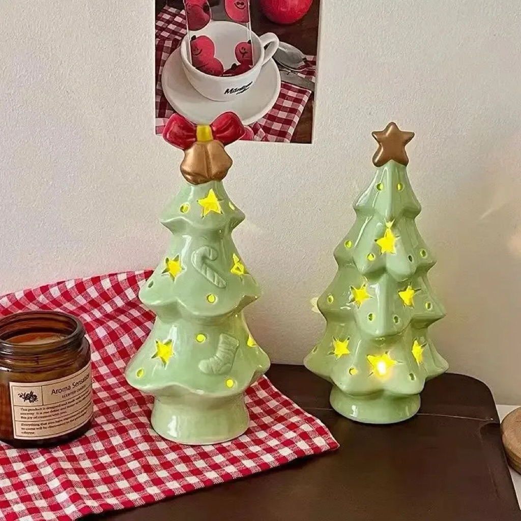 Đèn Ngủ Sứ Hình Cây Thông Noel Giáng Sinh Quà Tặng Độc Đáo Dễ Thương Unisex