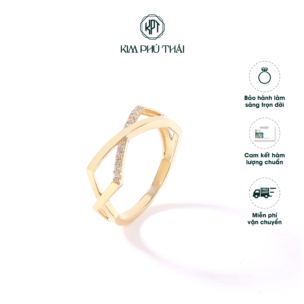 Women's Solid Gold Ring by Kim Phú Thái