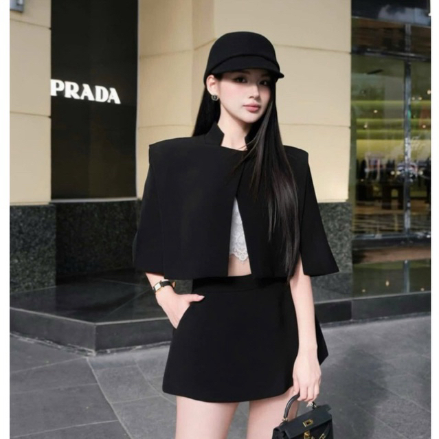 Set 3 chi tiết ,Áo choàng cổ tàu tay cánh rơi+ áo giữ nhiệt dài tay+ chân váy chữ A ,hàng thiết kế cao cấp • MIU.STUDIO