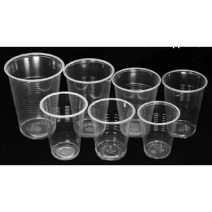 Ly nhựa dùng 1 lần có nhiều kích cỡ giá siêu rẻ