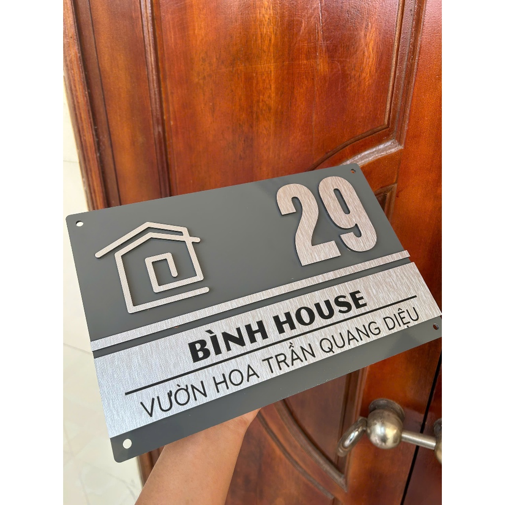 Biển số nhà CAO CẤPX NỀN GHI XÁM CHỮ BẠC XƯỚC