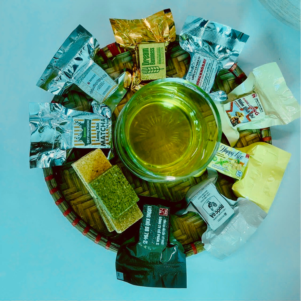 quà tặng kg bán 1g lương khô mini