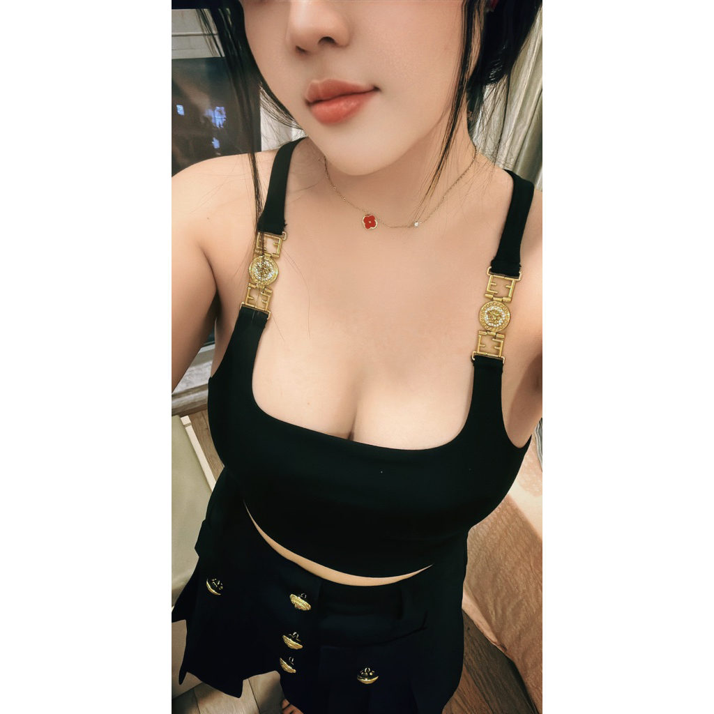 set áo hai dây croptop và short thun nút ngắn