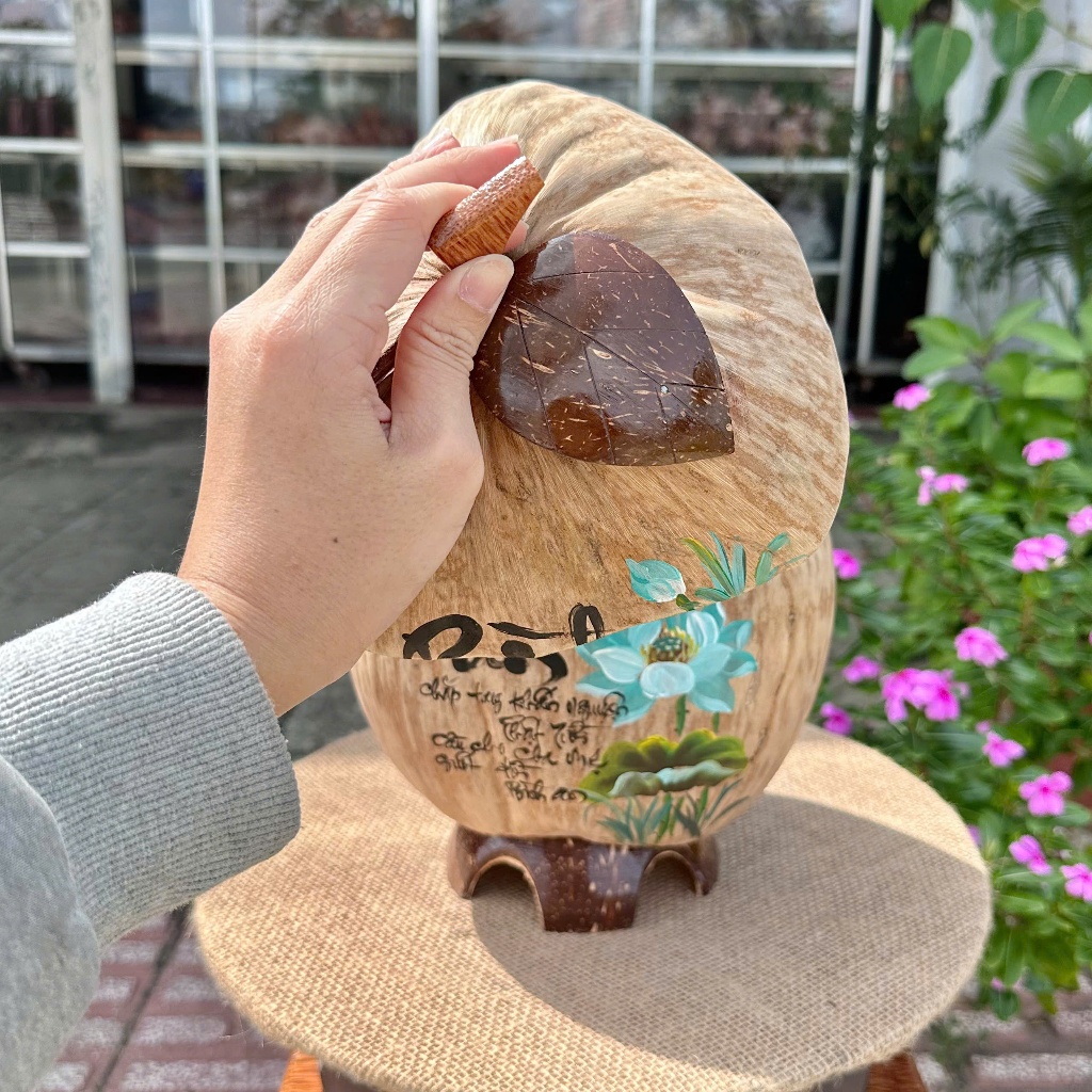 [ SIZE 800ML - 1000ML ] Bình Ủ Trái Dừa Vẽ Thư Pháp Mẫu BÌNH AN THÔ XANH Giữ Nhiệt Ấm Trà Cao Cấp Trang Trí Bàn Trà Sang