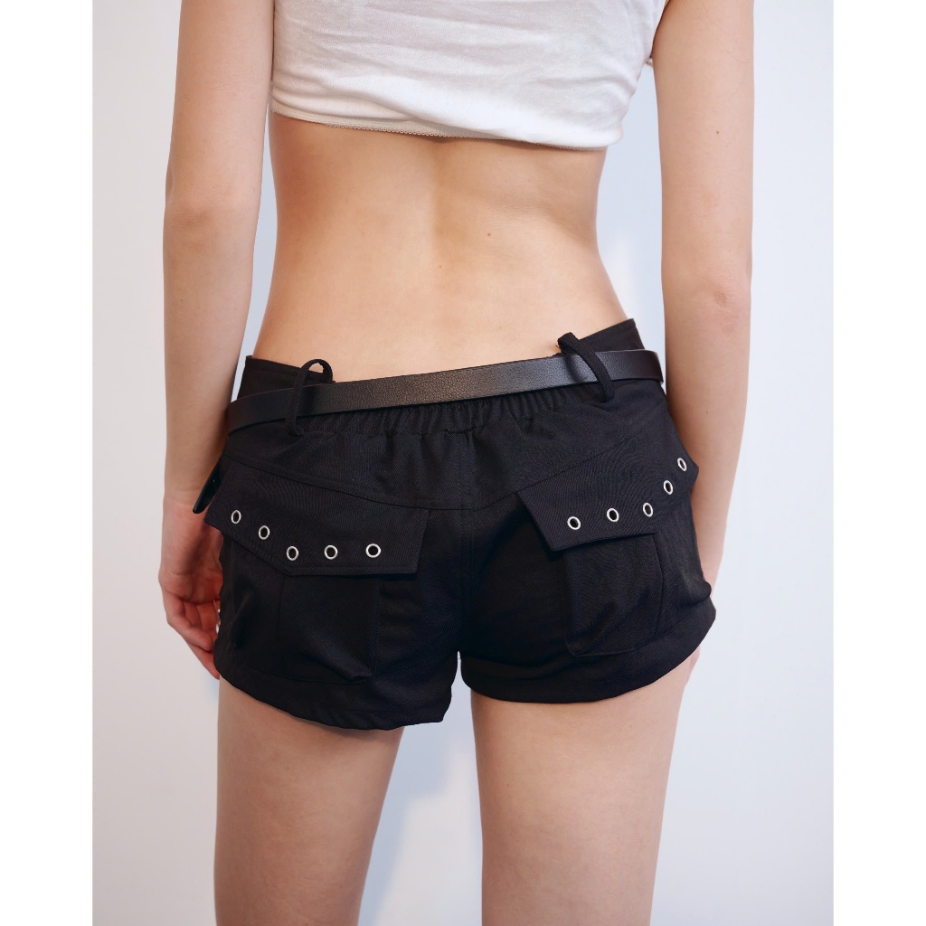 Roxy Shorts - Remmus | Quần shorts hack đùi & mông chất liệu twill co giãn nhẹ thoải mái