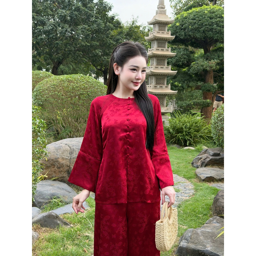Bộ bà ba cổ tròn đính cúc bọc lụa gấm Trúc quạt Pháp phục đi chùa cách tân dáng xuông dài tay mềm mịn Thanh lịch-TK