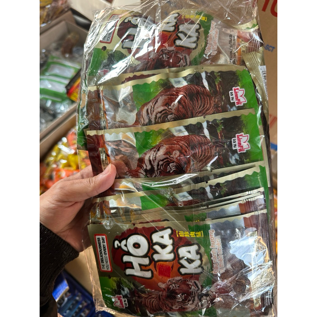Snack Hổ KaKa Thơm Ngon Cay Cay, Đồ Ăn Vặt Cổng Trường ( Bịch 20 gói )