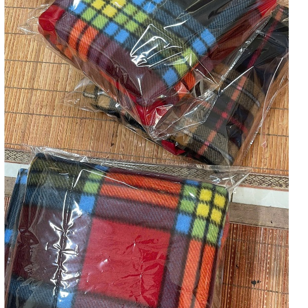 Chăn mền nỉ, mền tuyết, mền cotton sọc caro, ấm áp, nhẹ