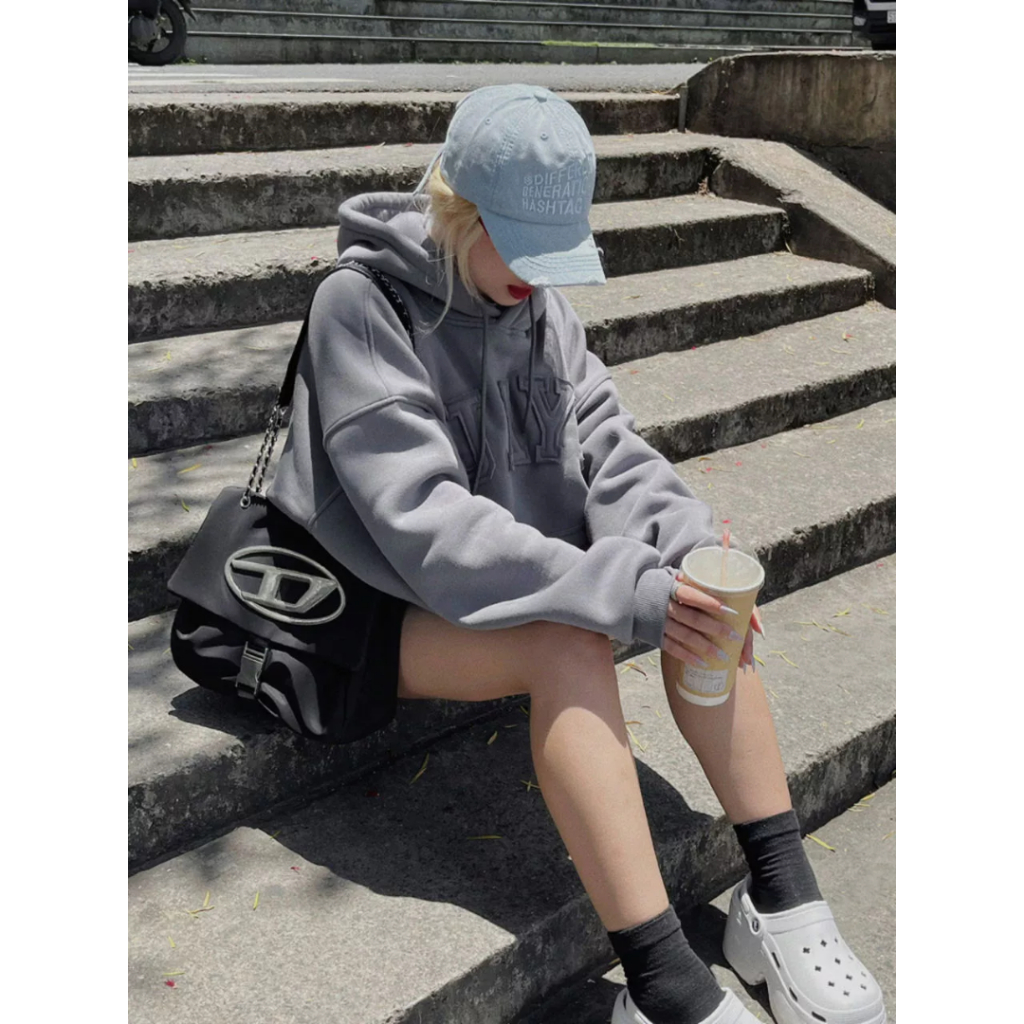ÁO KHOÁC THÊU CHỮ NỔI JJAYS CÓ NÓN - ÁO CHỐNG NĂNG ĐI HỌC LOẠI CHUI HOODIES SSL