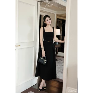 Đầm midi Khiết tone đen thiết kế cổ vuông thanh lịch đi kèm belt da sang trọng KD449A