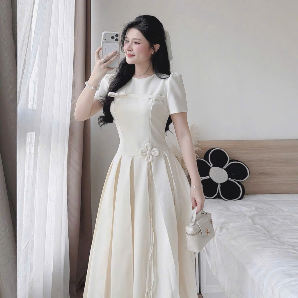 Đầm dài xước Hàn dập hoa nổi dáng công chúa sang trọng, thiết kế phối hoa eo thanh lịch – cực tôn dáng