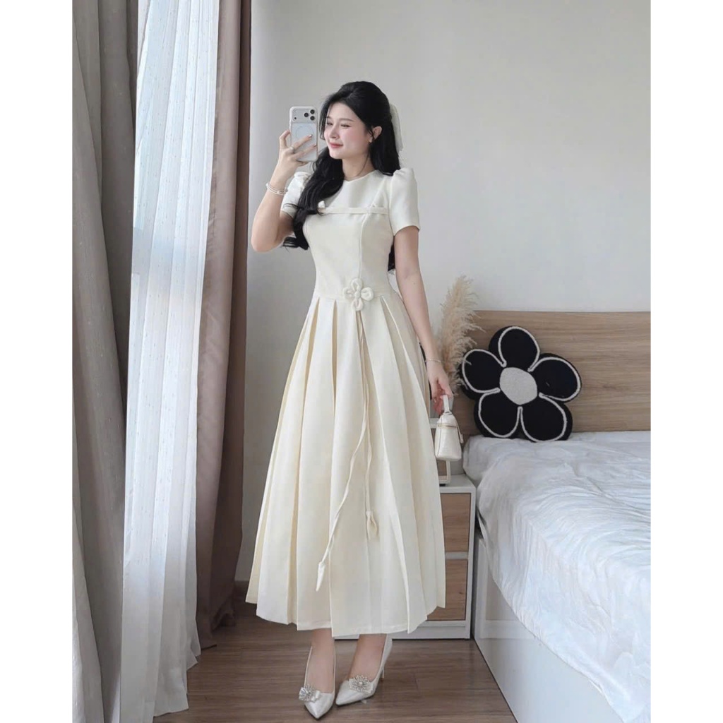 Đầm dài xước Hàn dập hoa nổi dáng công chúa sang trọng, thiết kế phối hoa eo thanh lịch – cực tôn dáng